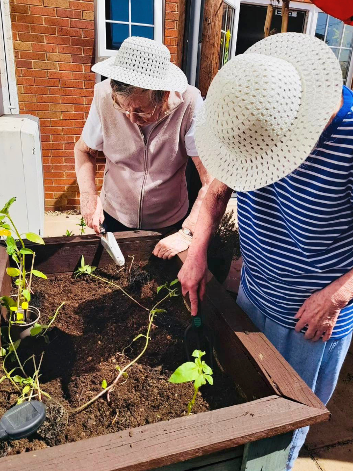 Care Home Gardening.pdf Outdoor Activities at Care Home in Evesham